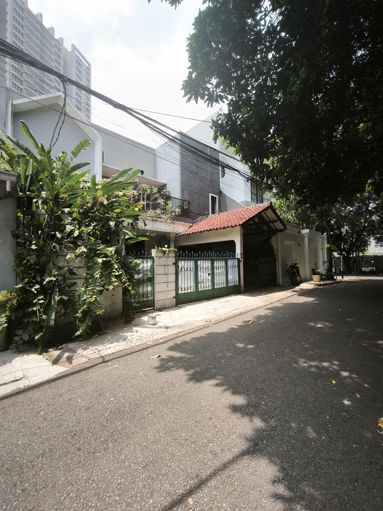 Rumah Hitung Tanah Area Cipete