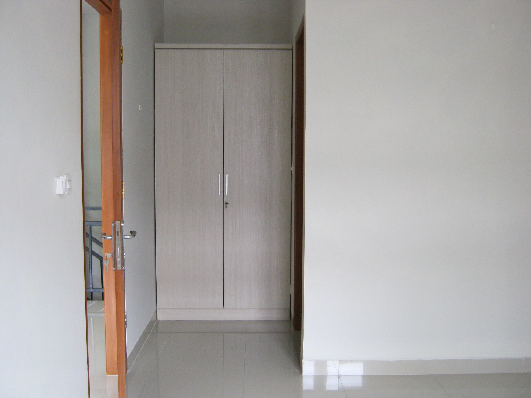 Disewa Rumah Eksklusive Baru Dan Terawat di Kemang, Jakarta Selatan