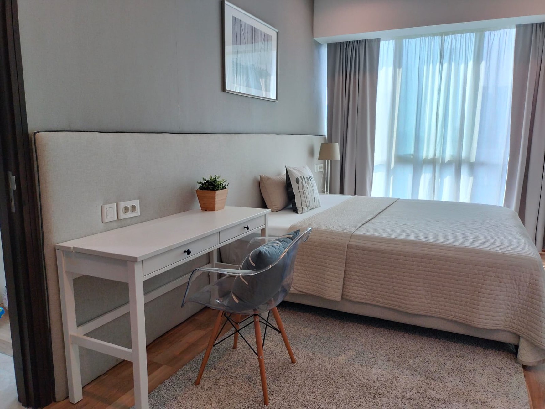 Modern 2 bedroom, Apartment at Setiabudi Sky Garden - 93 m&#xb2;, Fully Furnished, Spacious & Ready to Move In, walking distance to LRT station