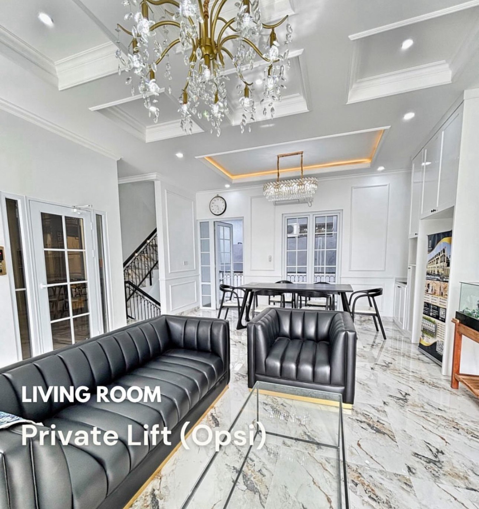 Rumah Brand New Town House American Classic style, dikawasan strategis Jakarta Selatan, mewah, eksklusif hanya 7 rumah, 3  menit ke Buncit Raya, 5 Man 