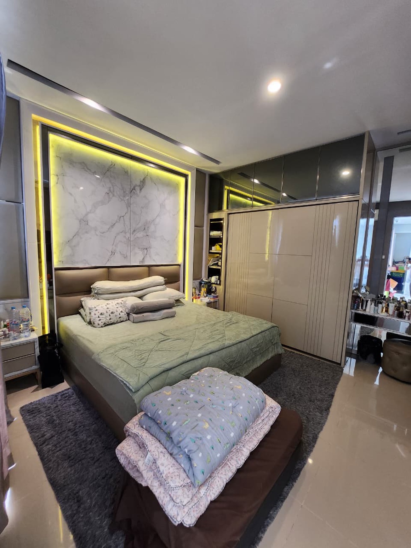 Harga 2M-an Full Furnished Royal Residence Wiyung