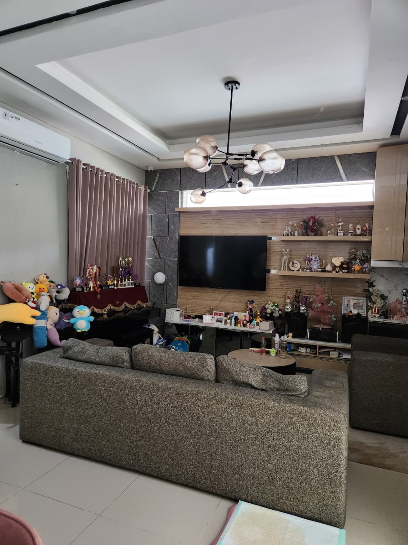 Harga 2M-an Full Furnished Royal Residence Wiyung