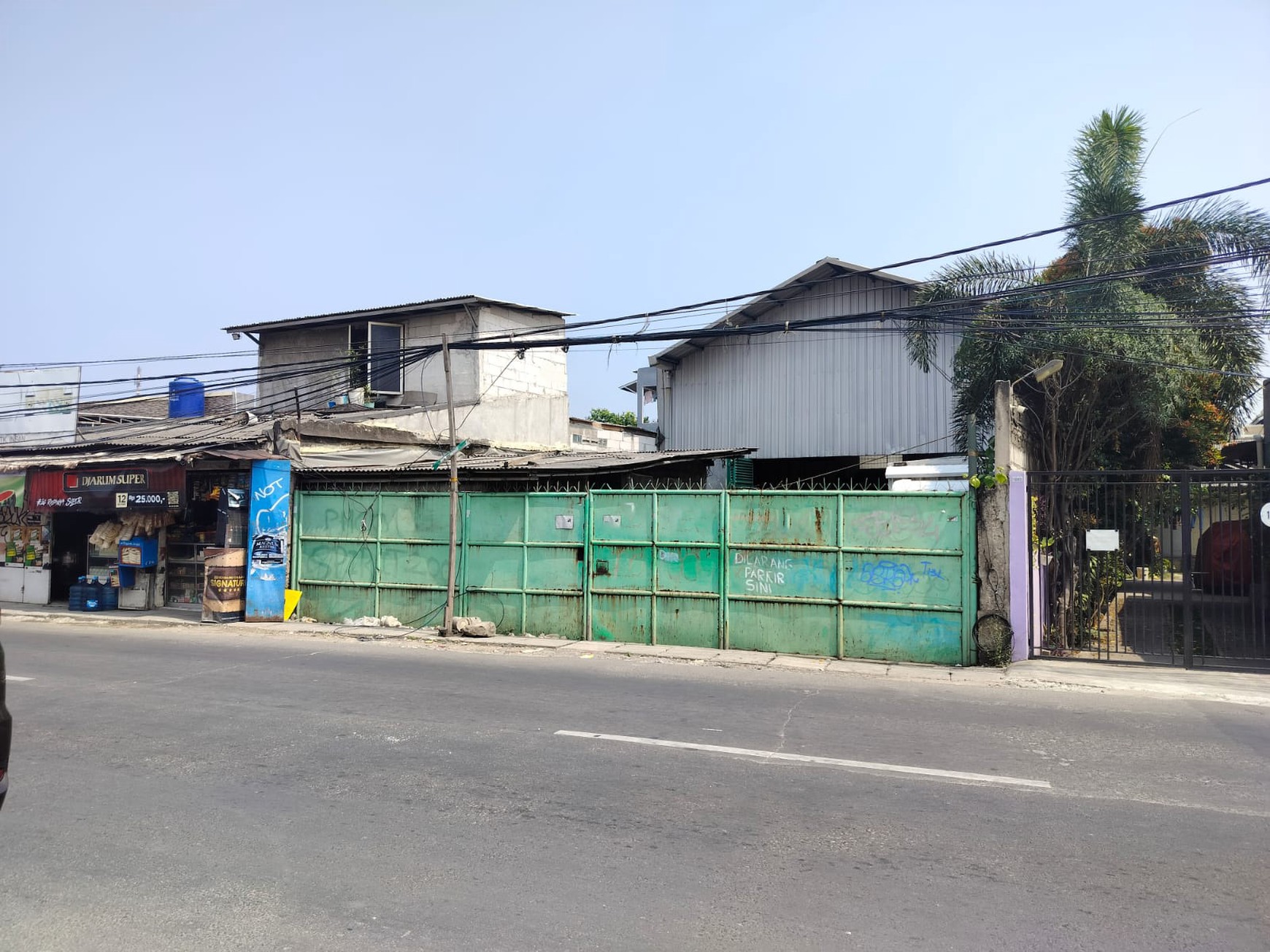 Dijual Gudang dan Difungsikan untuk Ruang Usaha @Cipondoh, Tangerang