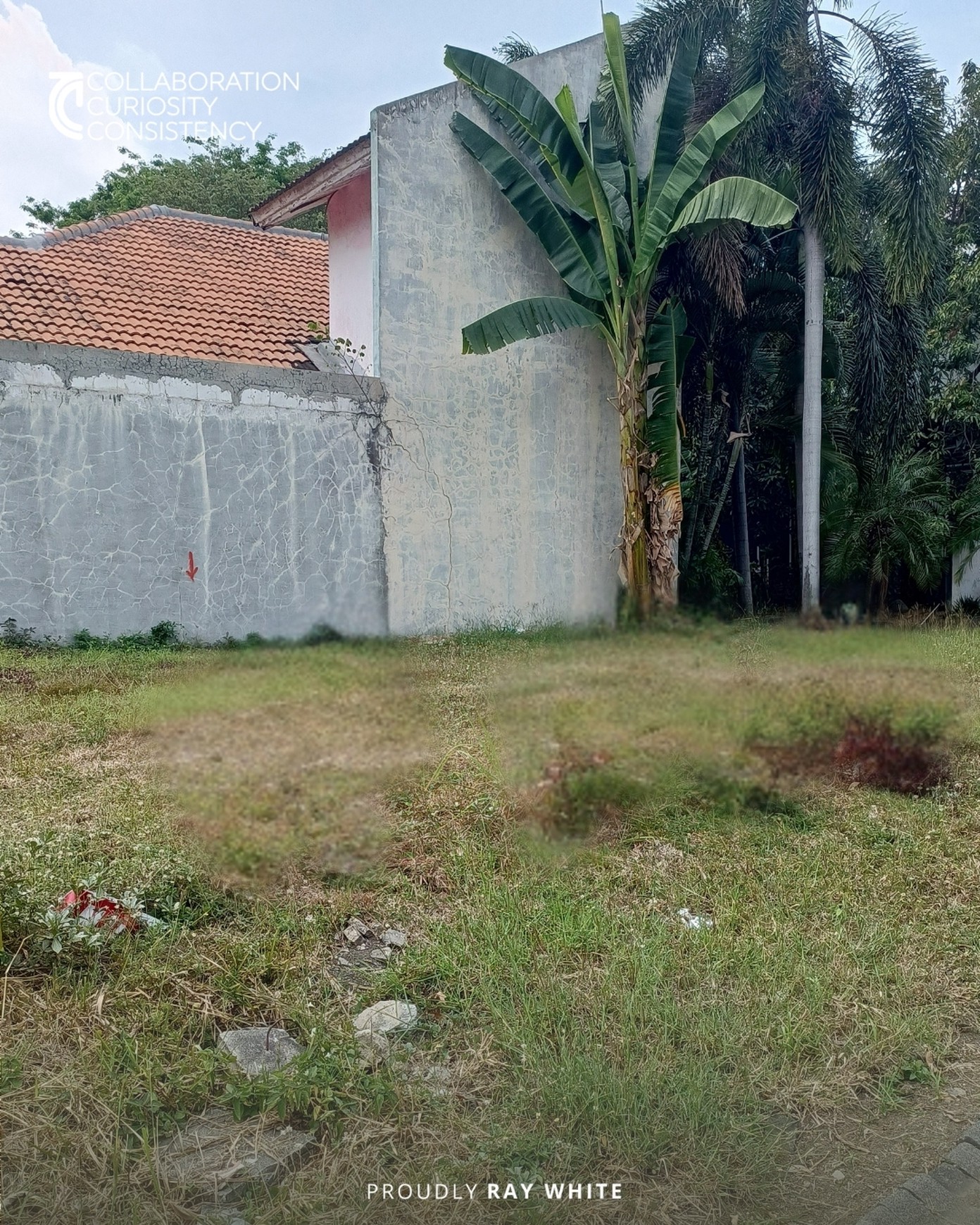 Tanah Dijual Murah dan Luas Berlokasi Strategis di Villa Taman Telaga Citraland, Surabaya