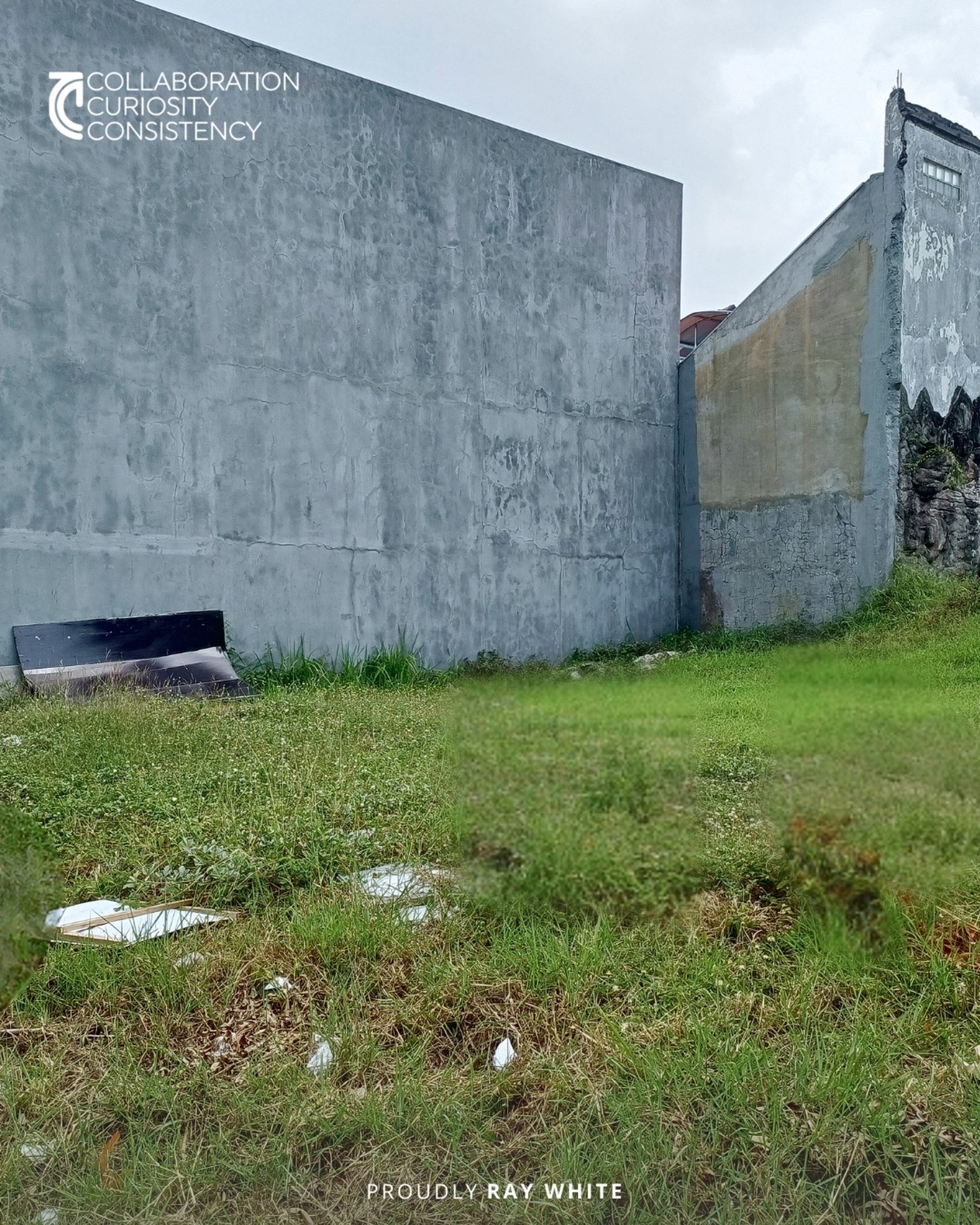 Tanah Dijual Murah dan Luas Berlokasi Strategis di Villa Taman Telaga Citraland, Surabaya