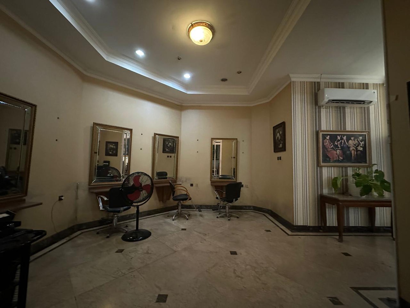 Dijual Rumah di Jl Sungai Sambas Bangunan 2 Rumah - Kramat Pela, Kebayoran Baru, Jakarta Selatan