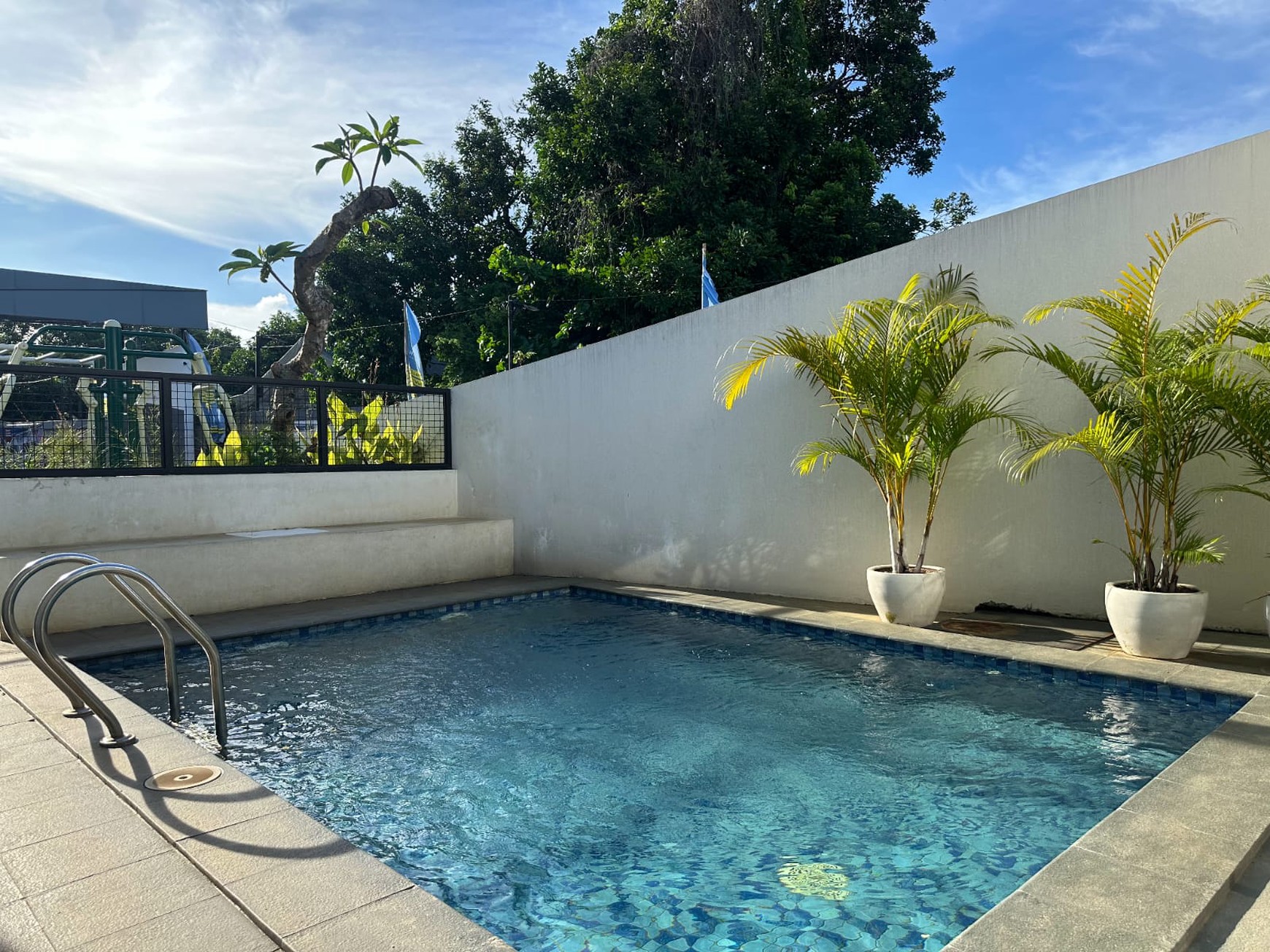 Rumah Bagus Di Candela Residence, Jl Kemini Raya Pondok Cabe