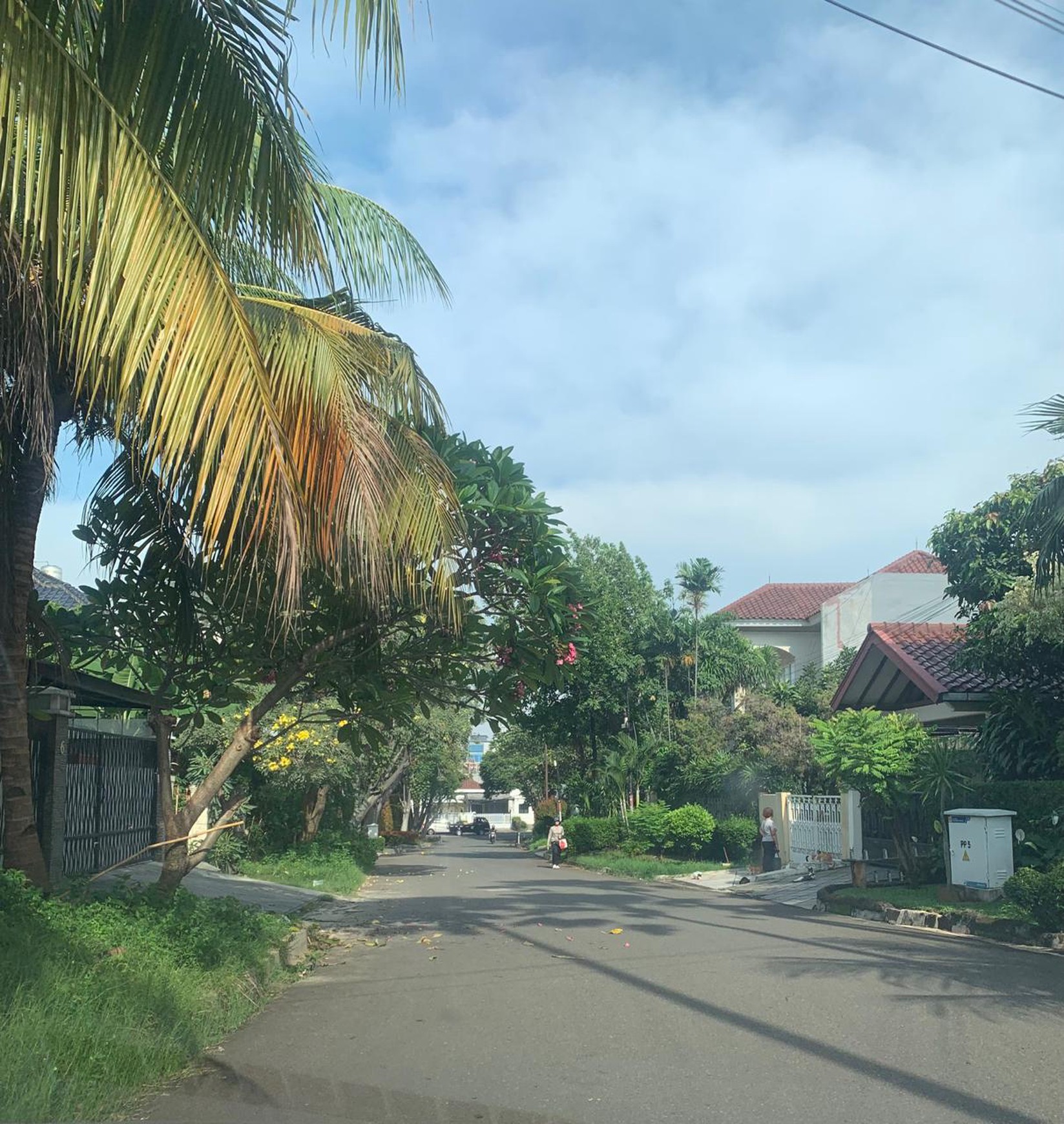 Rumah Hitung Tanah Di Jl Bukit Hijau Pondok Indah Jakarta Selatan