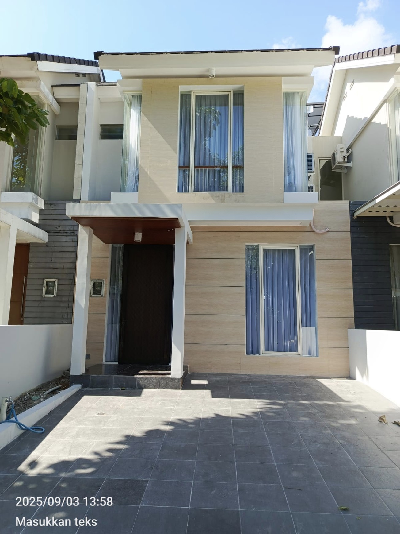 1962. Dijual Rumah North West Park Citraland Utara Surabaya