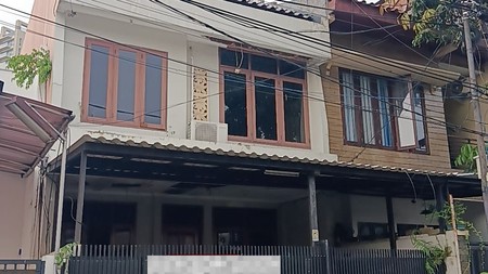 Rumah Bagus Di Jl Pinang Emas Pondok Indah Jakarta Selatan