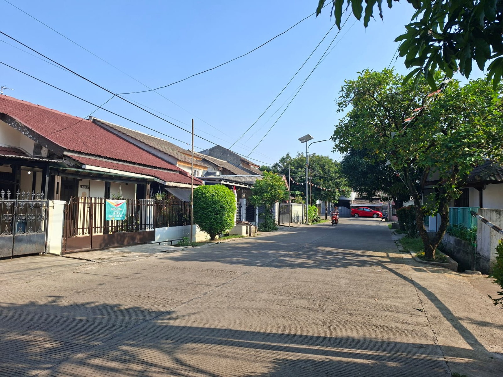Rumah Bagus Di Perum Pondok Safari Indah, Jl Cendrawasih Tangerang Selatan