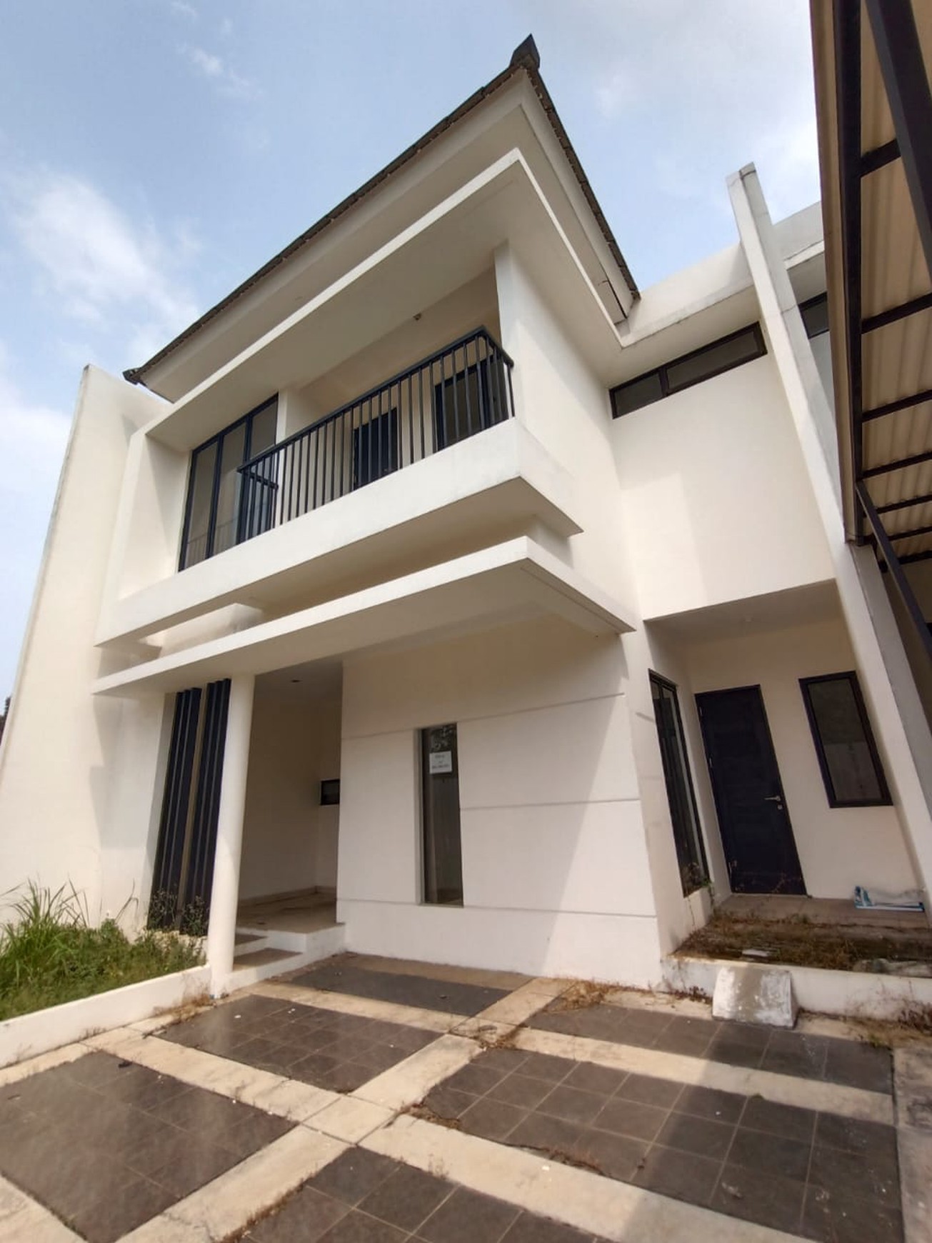 Rumah Bagus Di Fortune Belleza Graha Raya Bintaro Jaya