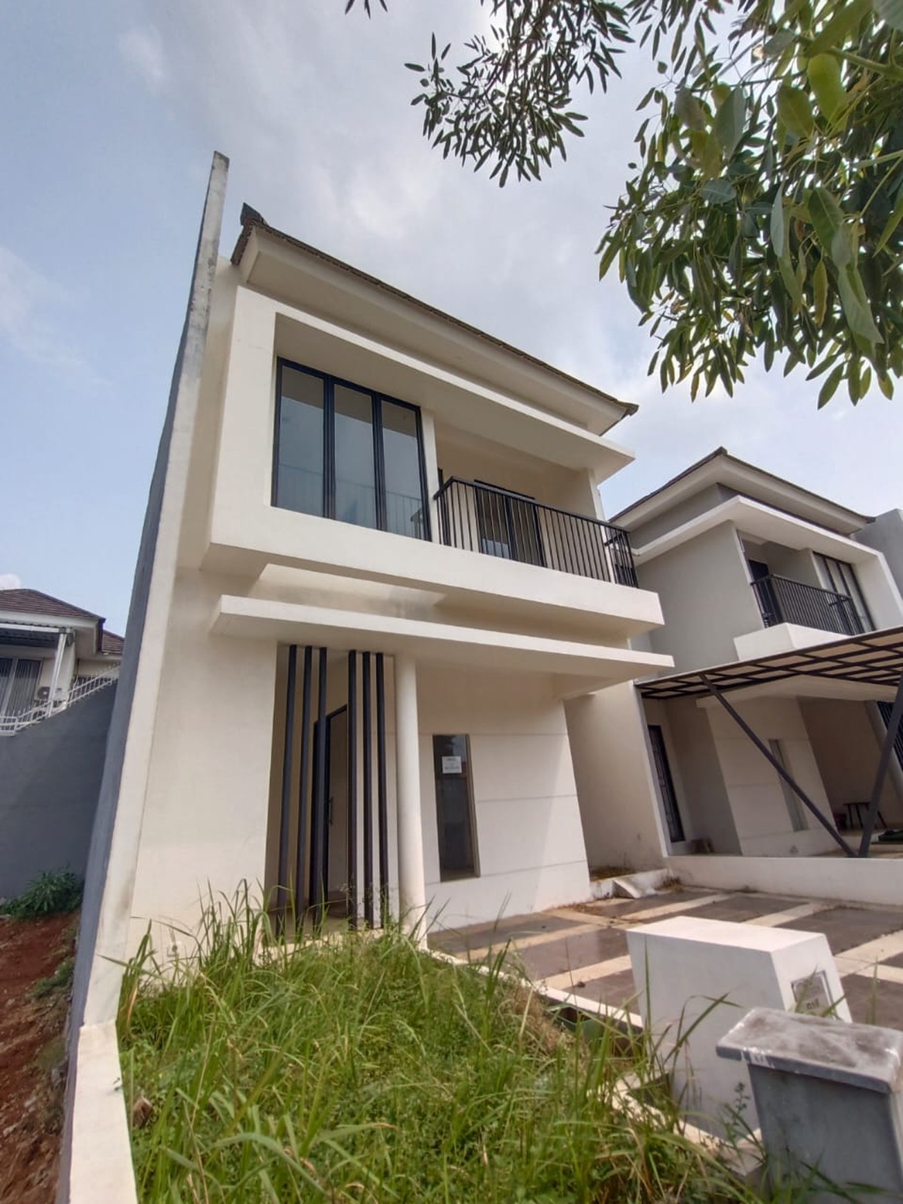 Rumah Bagus Di Fortune Belleza Graha Raya Bintaro Jaya