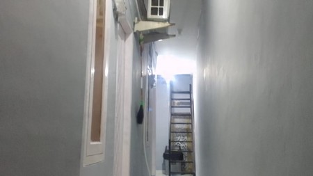 Kos2an 3 Lantai Full Furnished Dilengkapi AC, Di Bukit Duri, Tebet