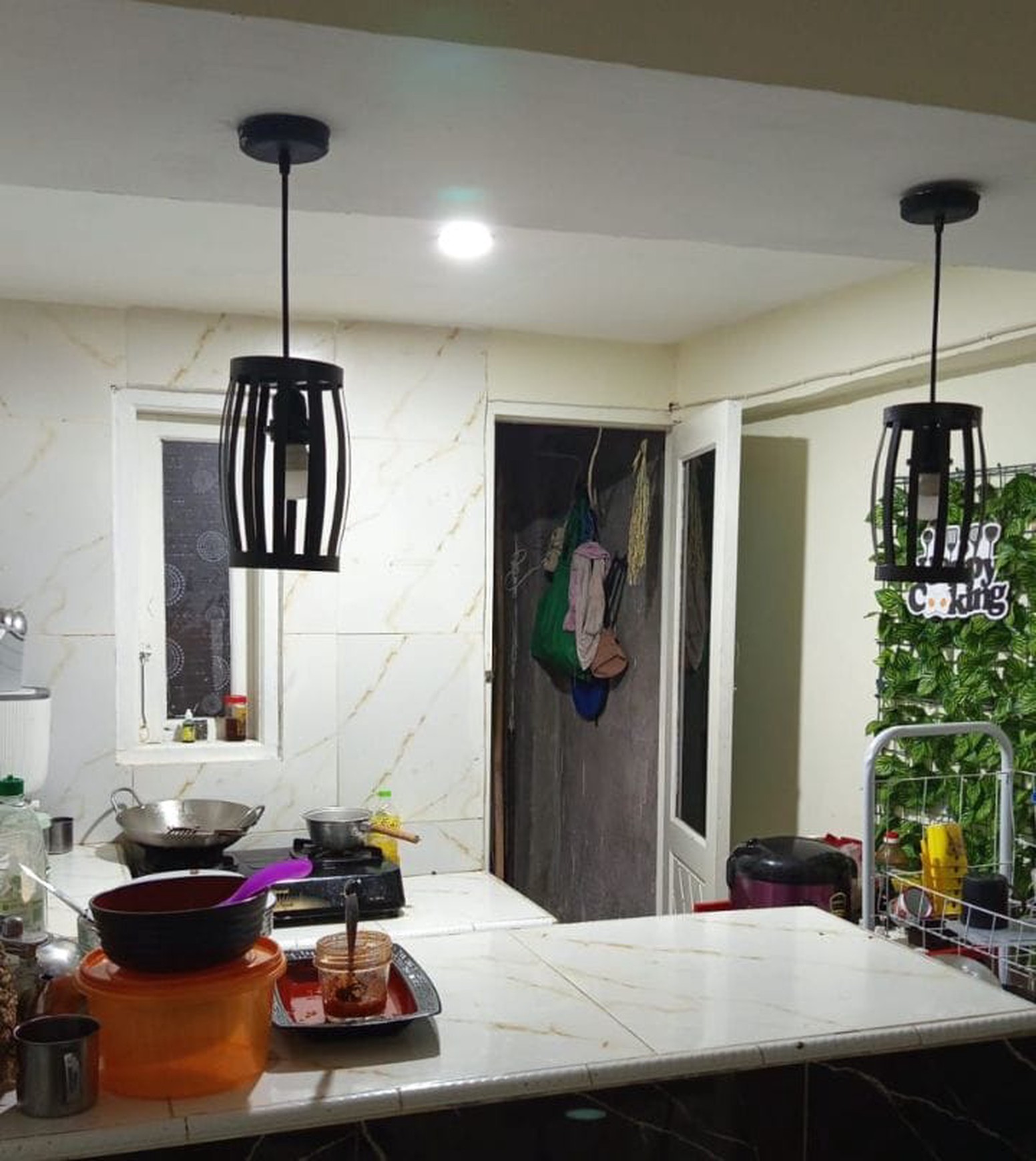 Kos2an 3 Lantai Full Furnished Dilengkapi AC, Di Bukit Duri, Tebet