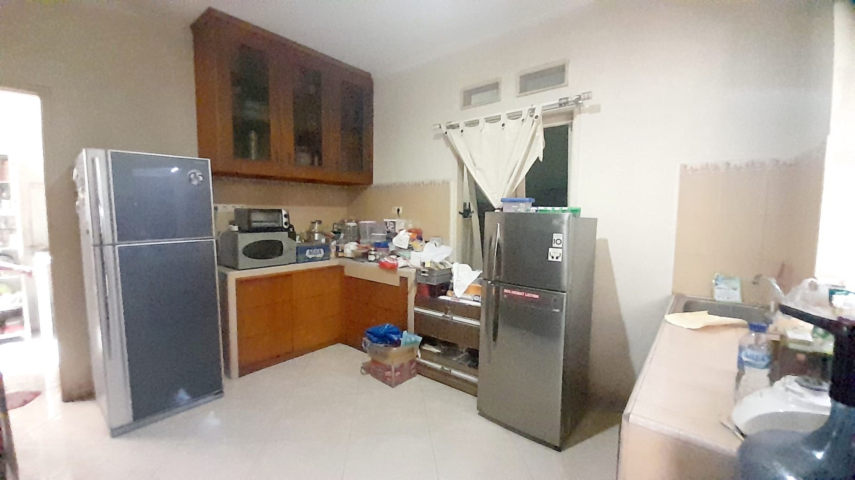 Rumah dengan Lahan Luas Dijual di Pondok Pinang Kebayoran Lama Jaksel