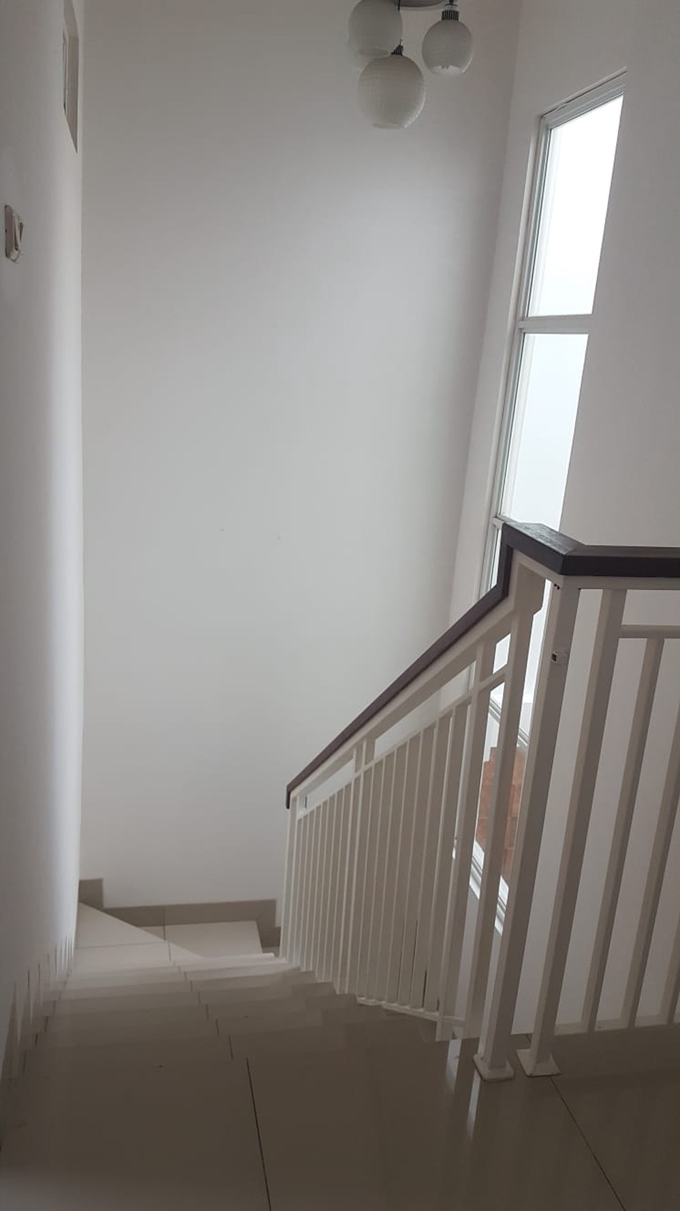 Rumah Bagus Di Emerald View Bintaro Jaya Sektor 9