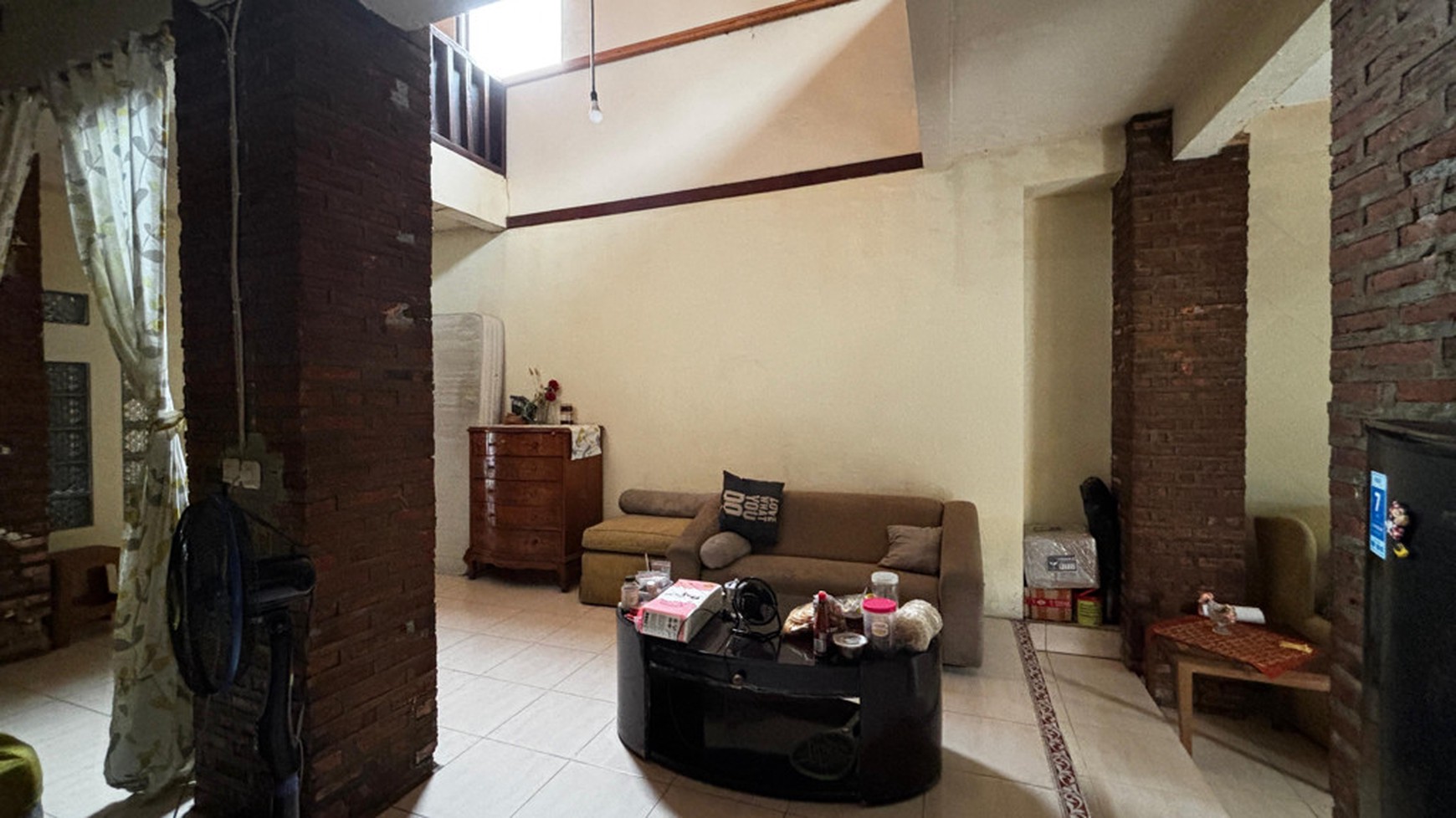 Rumah 2 Lantai Akses Jalan Luas 2 Mobil di Menteng Dalam, Dekat Mall Kokas