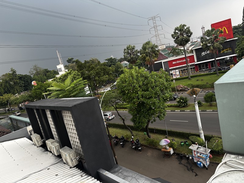 Jarang Ada!! Ruko 3 Lantai di Kasturi Bintaro Sektor 9 Lokasi Emas, Untuk Usaha Kuliner atau Klinik