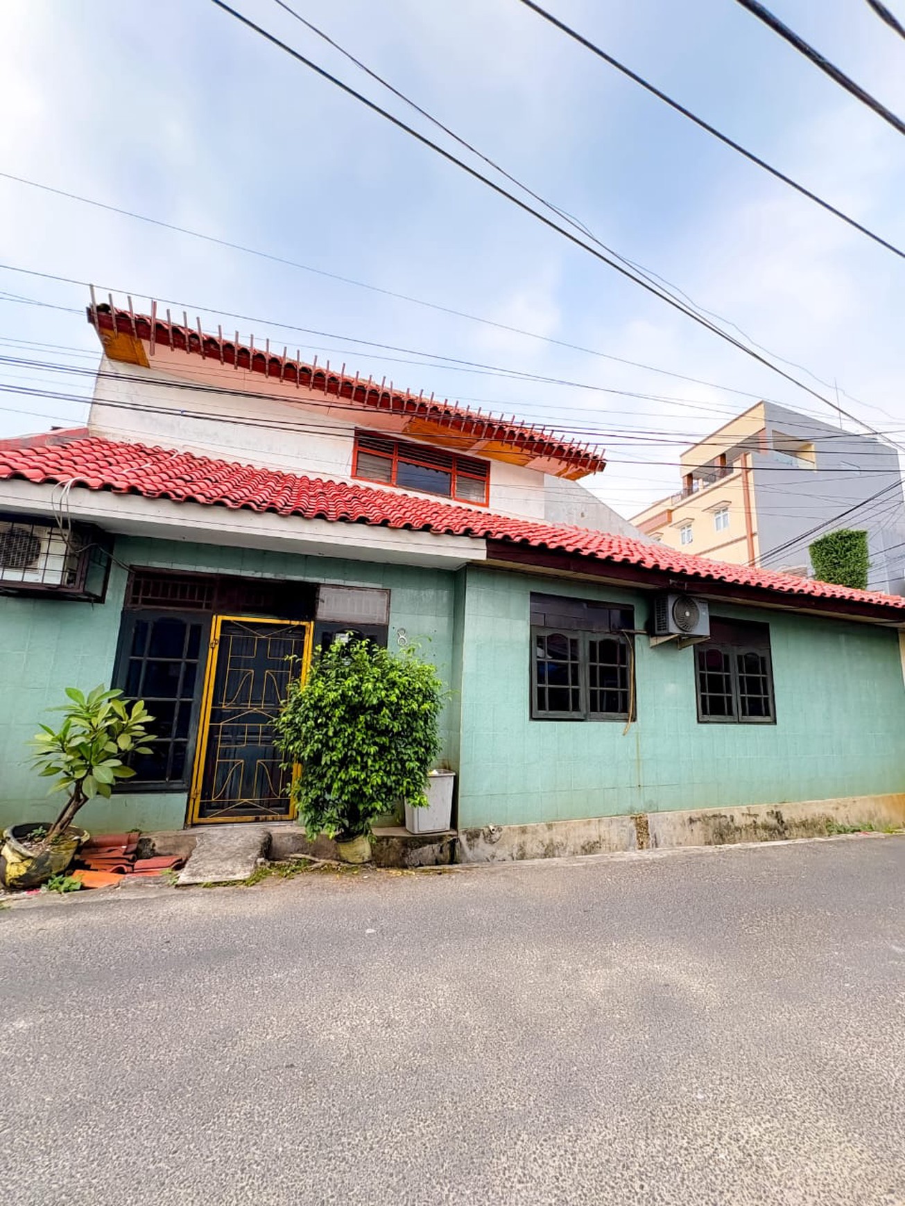 Rumah Hook Dijual di Menteng Dalam Tebet Jaksel