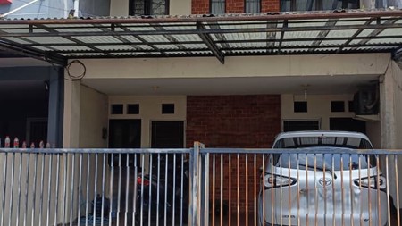 Hunian murah dengan sentuhan bata merah ekspos di Bintaro Jaya