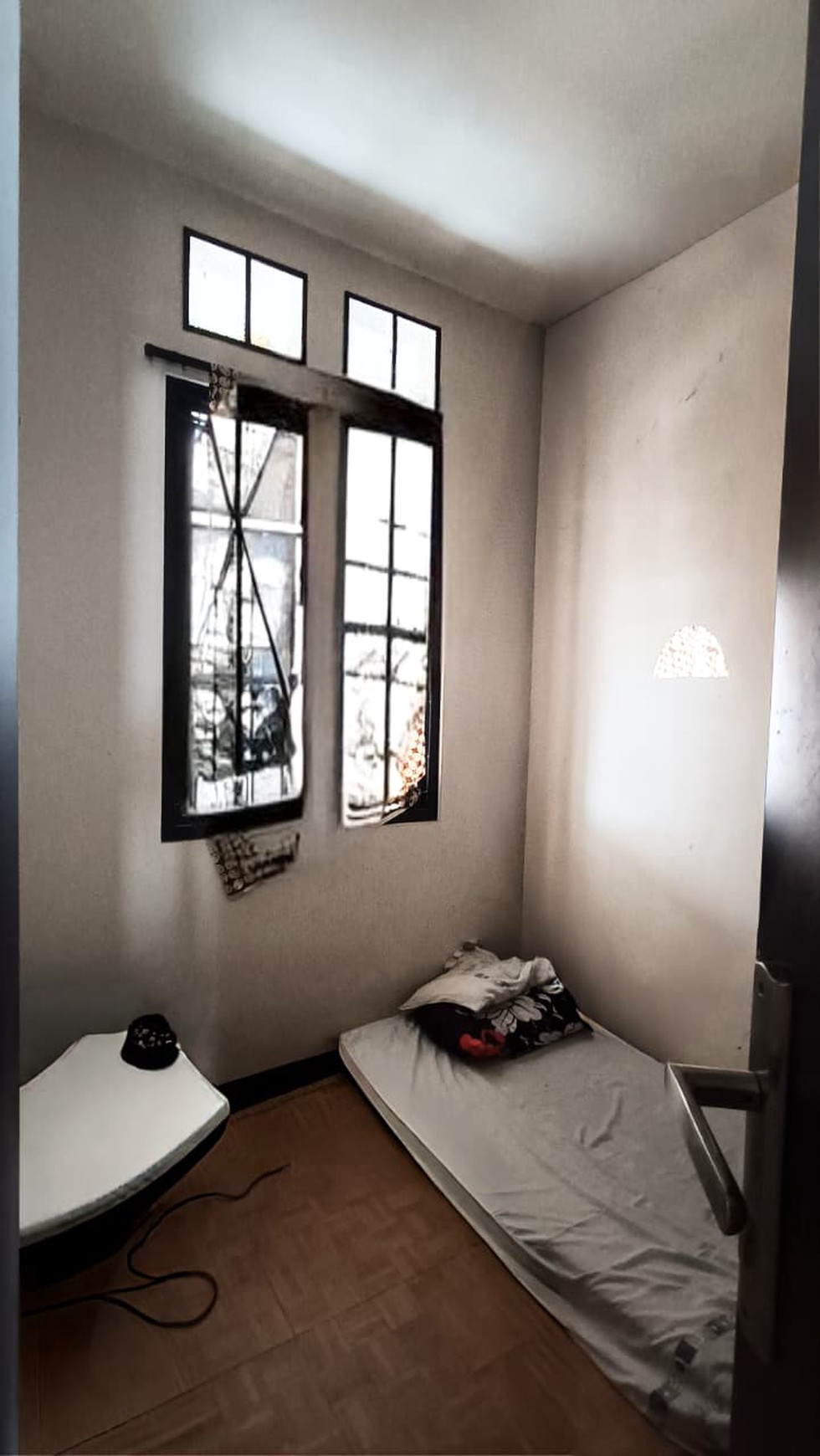 Hunian murah dengan sentuhan bata merah ekspos di Bintaro Jaya