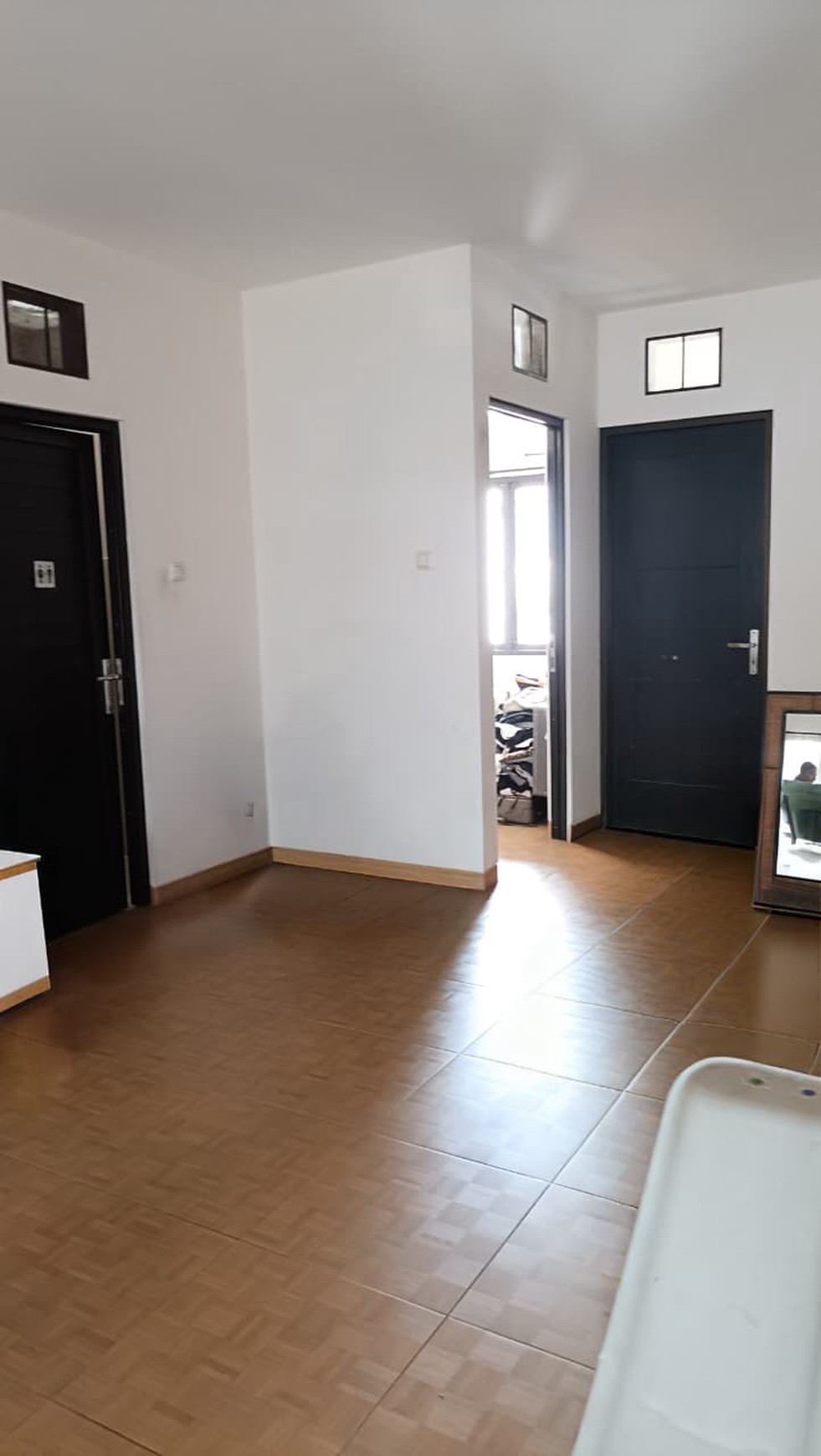 Hunian murah dengan sentuhan bata merah ekspos di Bintaro Jaya