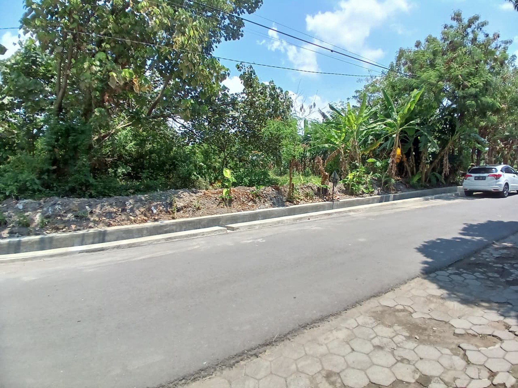 Tanah 1136 Meter Persegi, Lpkasi Dekat Stadion Sasana Krida, Berbah, Sleman