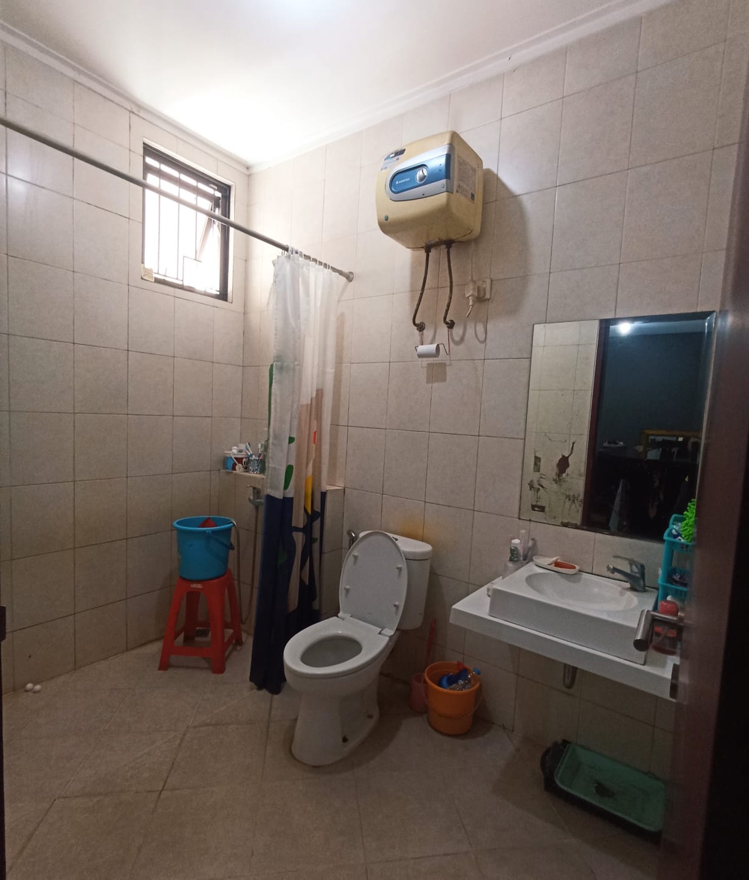 Rumah Renovasi Lokasi Premium  Virginia Lagoon BSD city