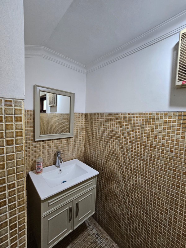 Rumah Cantik Siap Huni dan Lokasi Strategis @Kebon Jeruk