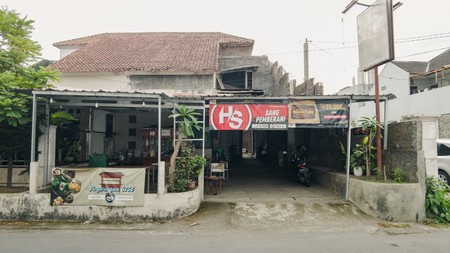 Investasi Rumah 249 Meter Persegi, Cocok Untuk Cafe Lokasi Dekat Hotel Hyatt, Sariharjo, Ngaglik, Sleman