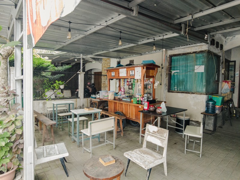 Investasi Rumah 249 Meter Persegi, Cocok Untuk Cafe Lokasi Dekat Hotel Hyatt, Sariharjo, Ngaglik, Sleman