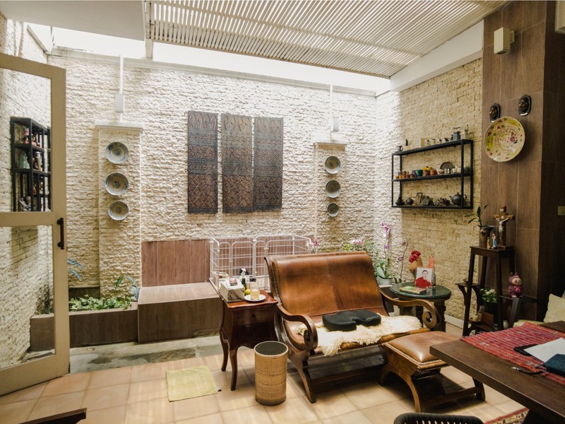 Rumah Mewah Furnish 2 Lantai Dekat Pakuwon Mall, Condongcatur, Depok, Sleman