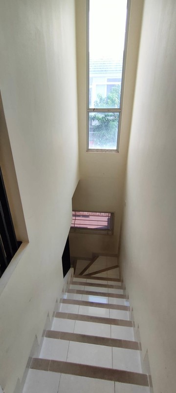 Termurah. Rumah modern cluster Martinez, Gading Serpong