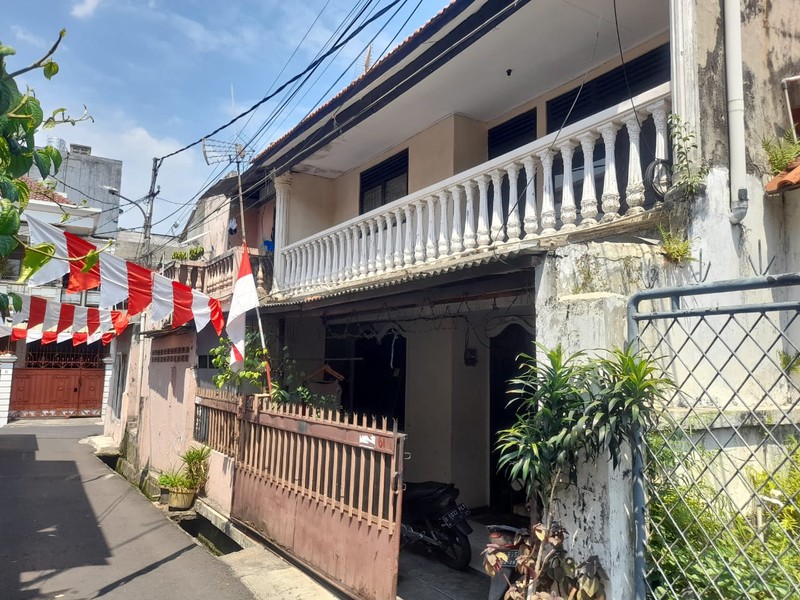 Rumah Hitung Tanah Area Cipete