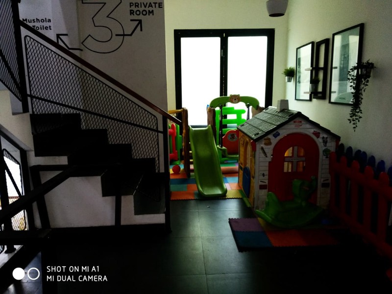 DIjual Dan Disewakan Ruko Gandeng Di Jl. Kemang Raya, Jakarta Selatan