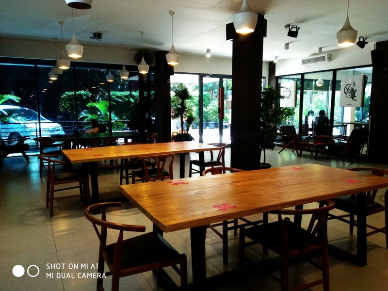 DIjual Dan Disewakan Ruko Gandeng Di Jl. Kemang Raya, Jakarta Selatan