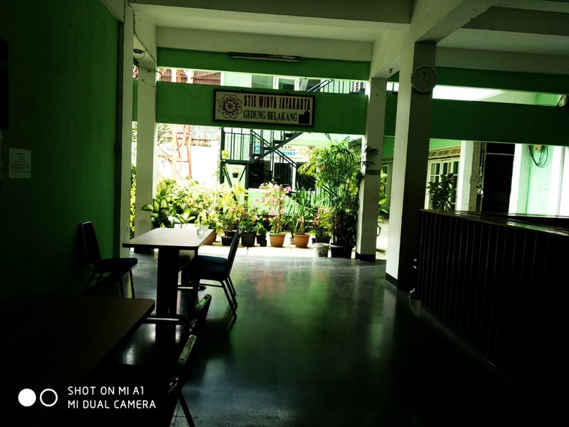 DISEWA GEDUNG EX SEKOLAH DI TEBET BARAT DALAM RAYA, COCOK UNTUK ANEKA USAHA