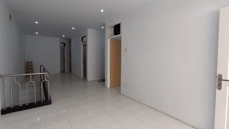 Rumah Dijual di Jelambar