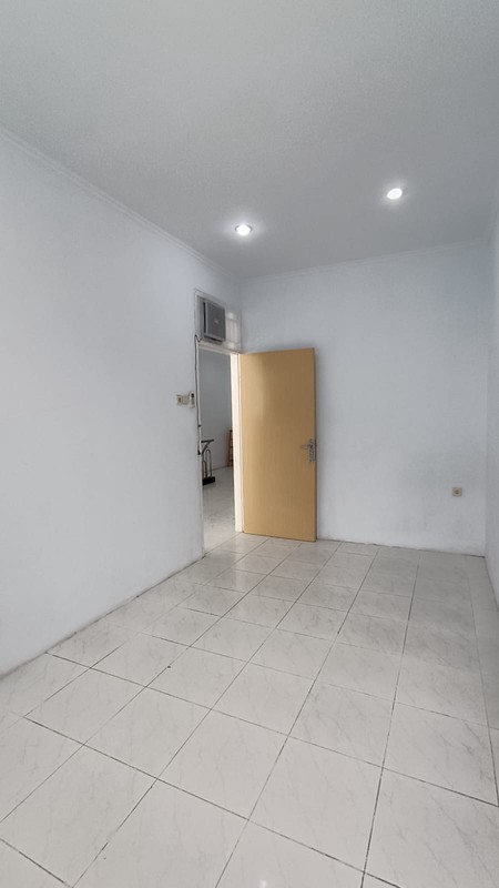 Rumah Dijual di Jelambar
