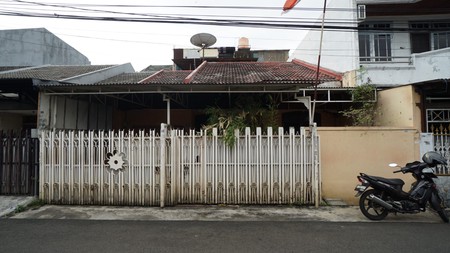 Rumah Dijual di Taman Kota