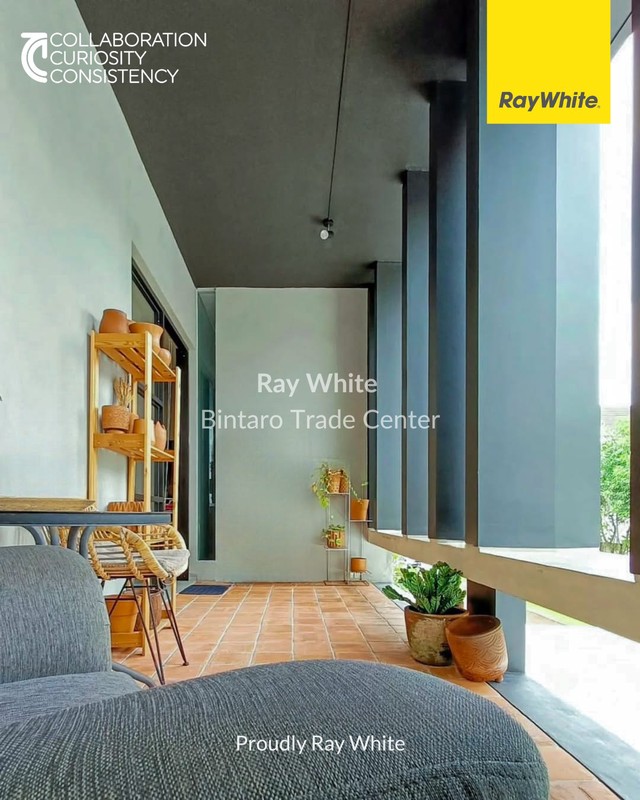 Rumah di Bintaro 2½ Lantai KT 4+1 KM 5+1 Surat SHM Lokasi Strategis