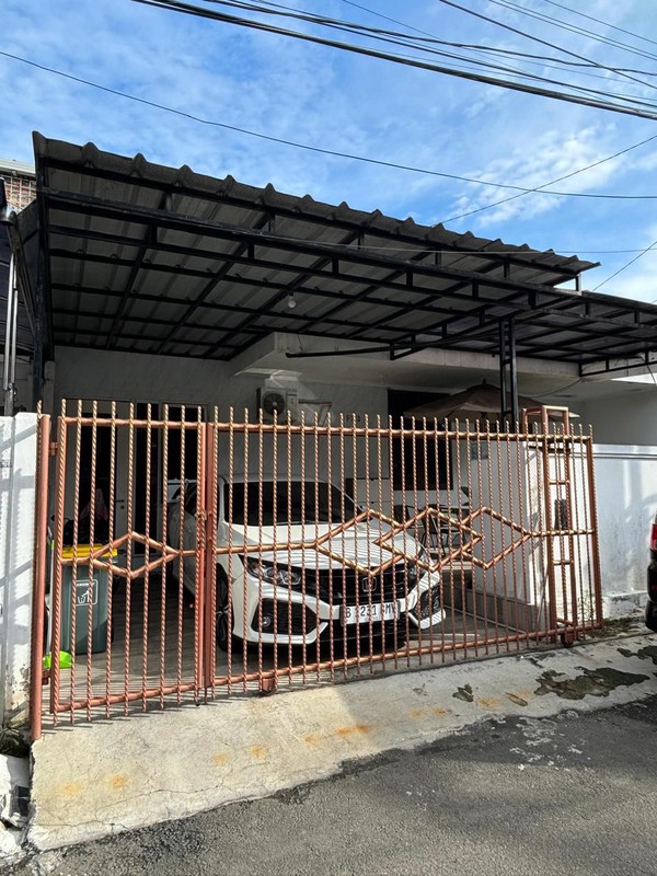 Rumah Dijual di Wijaya Kusuma