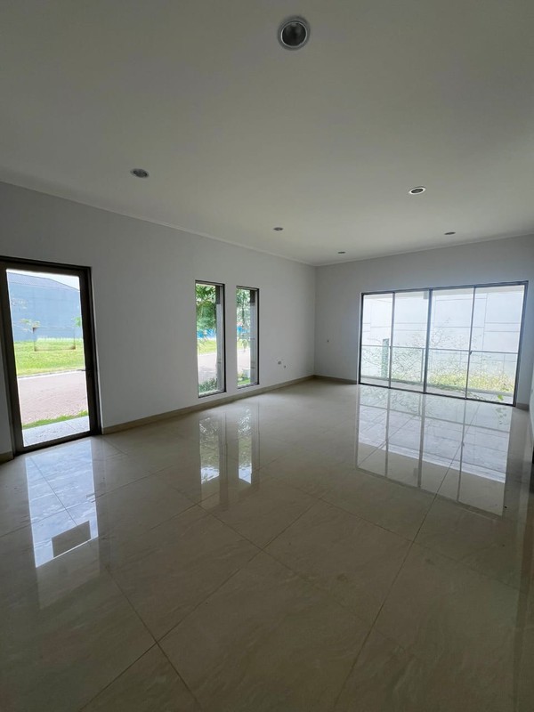 Rumah di Golf Island, PIK Dijual