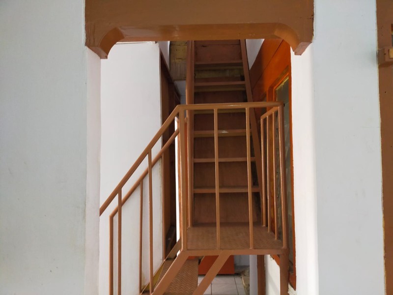 Rumah Pulomas Luas 8x18m2