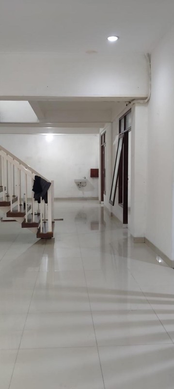 Rumah 2 Lantai di Serpong Utara KT 5 KM 3 Surat SHM