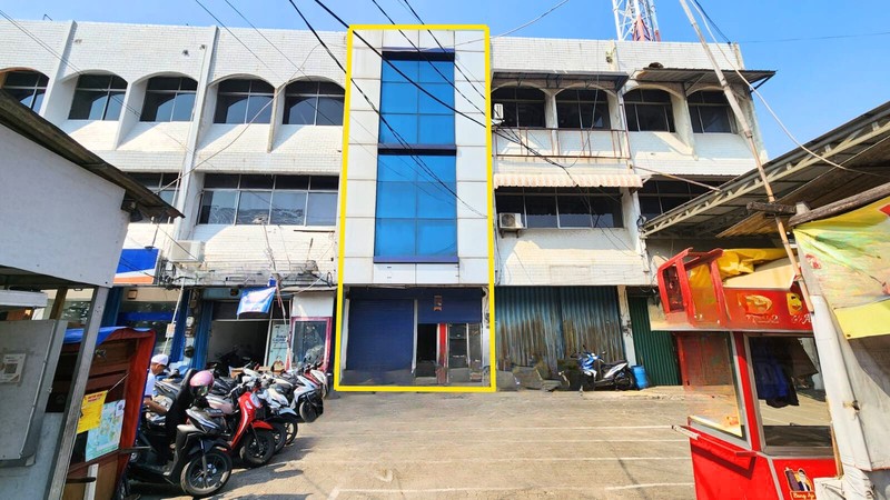 Ruko 3 Lantai + Rooftop Dijual Lokasi di Bekasi Cipinang Jaktim