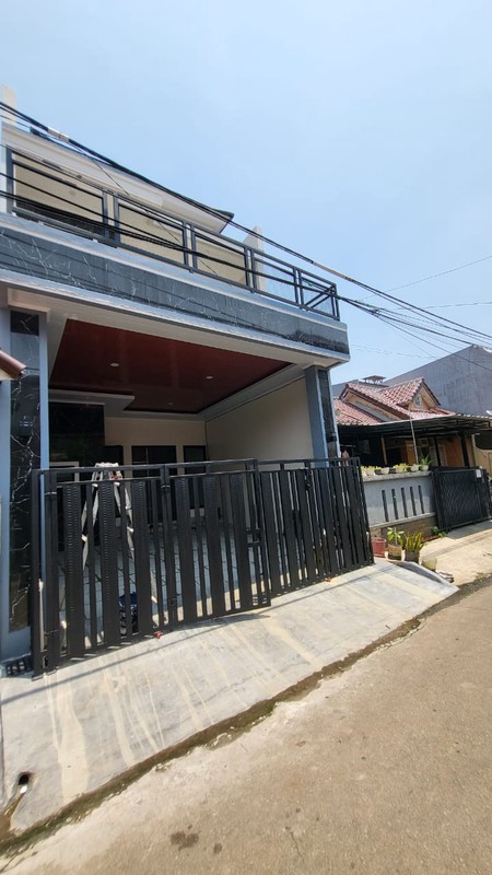 Rumah Baru Siap Huni 2 Lantai di Melati Mas Serpong Dekat sekolah