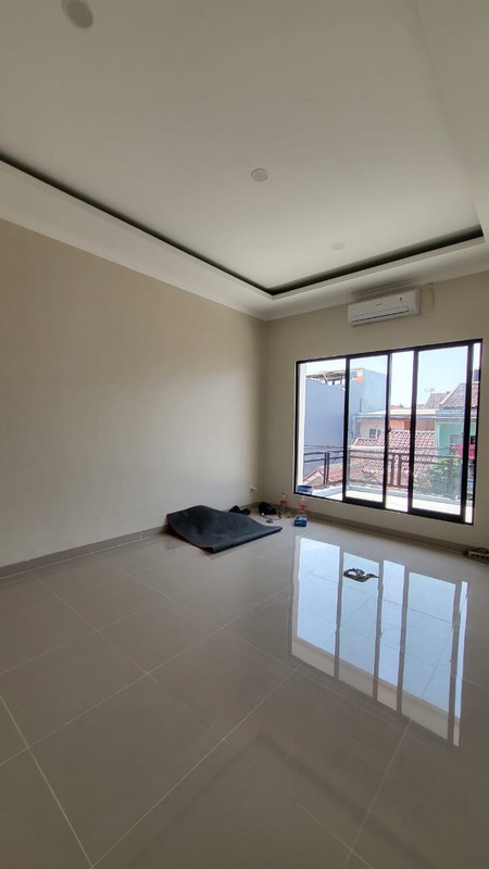 Rumah Baru Siap Huni 2 Lantai di Melati Mas Serpong Dekat sekolah