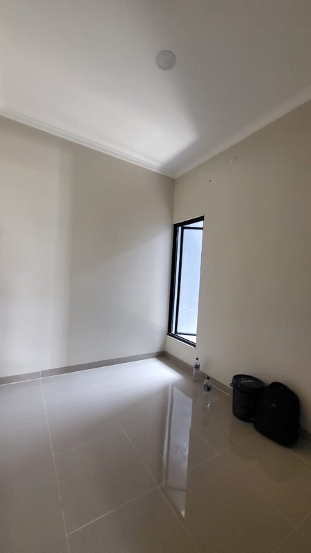 Rumah Baru Siap Huni 2 Lantai di Melati Mas Serpong Dekat sekolah